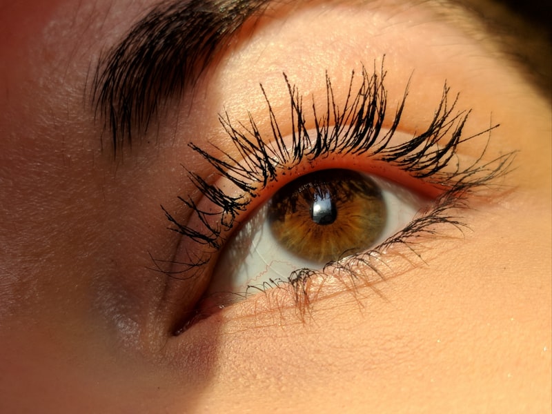 Lash & Brow Growth Serum — Longer, Fuller Lashes in 4 Weeks